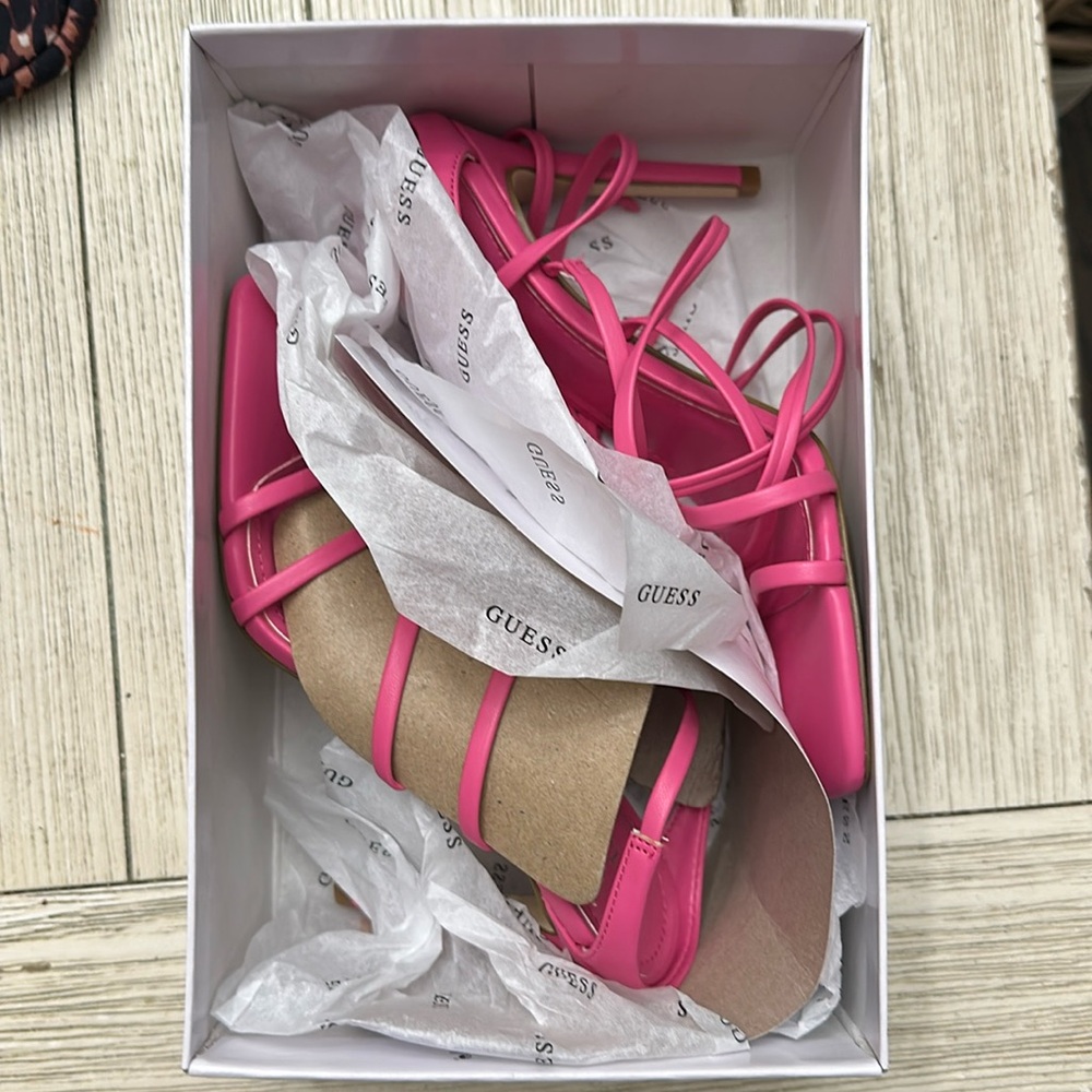 GUESS Women's Zabyie Pink Strappy Heeled Sandals Size 7m Party/Cocktail